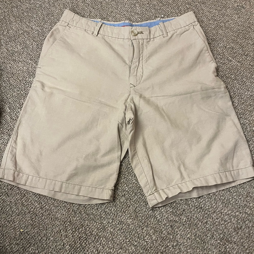 Izod Khaki Shorts